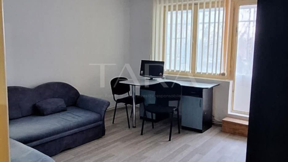Apartament cu 3 camere de vânzare. Gheorgheni, zona Hotel Royal. - Poză 1
