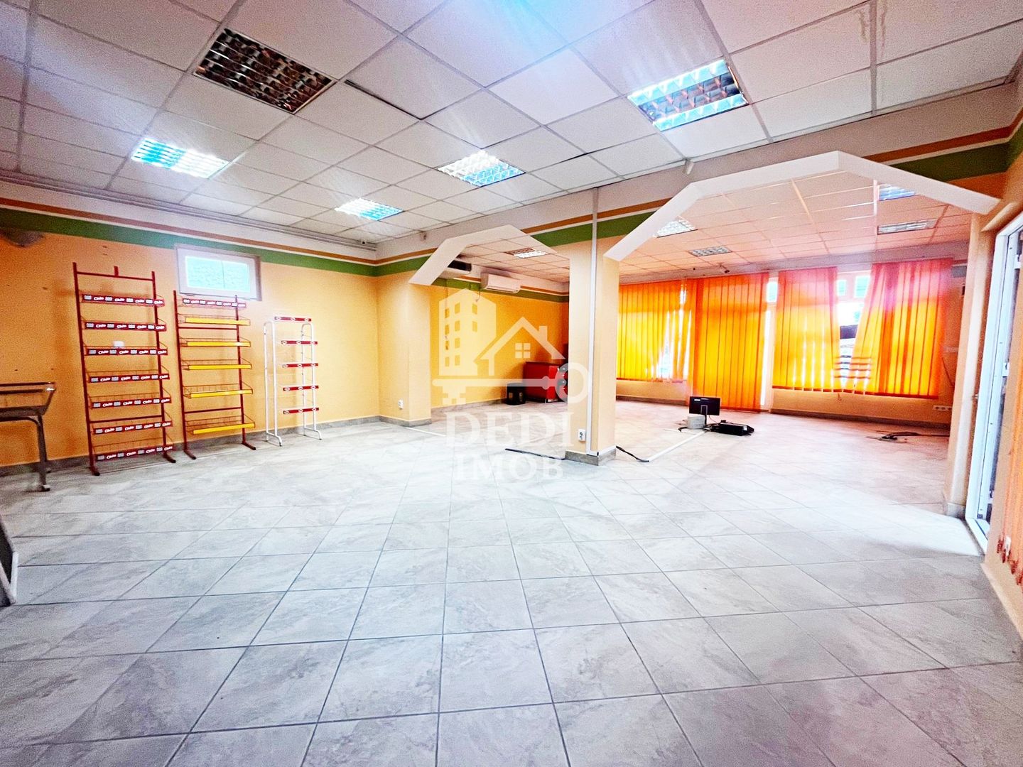 Casa de vanzare cu 3 camere in Biharia, Oradea - Poză 9