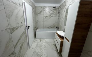 Apartament cu 3 camere și balcon de vânzare ,în zona Doamna Stanca - Poză 8