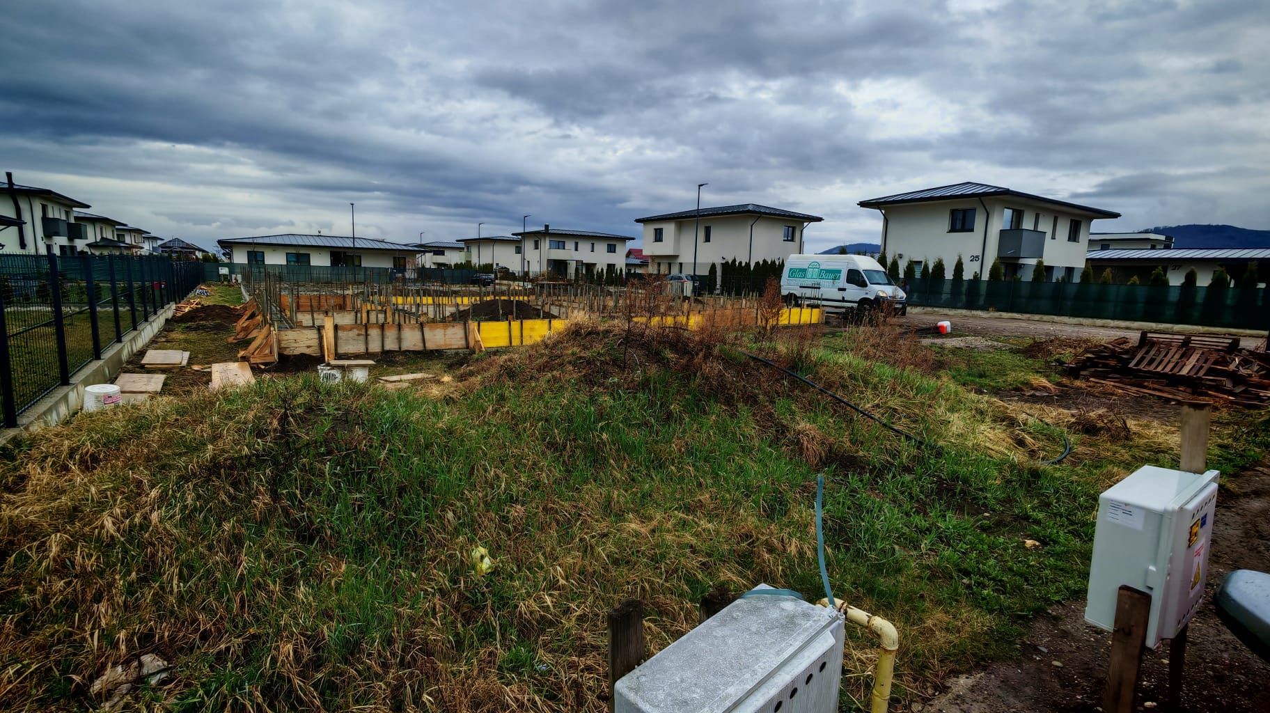 DIFERIT Haus ,Cristian,500 mp cu autorizatie,CASA IN CURS DE EXECUTIE - Poză 17