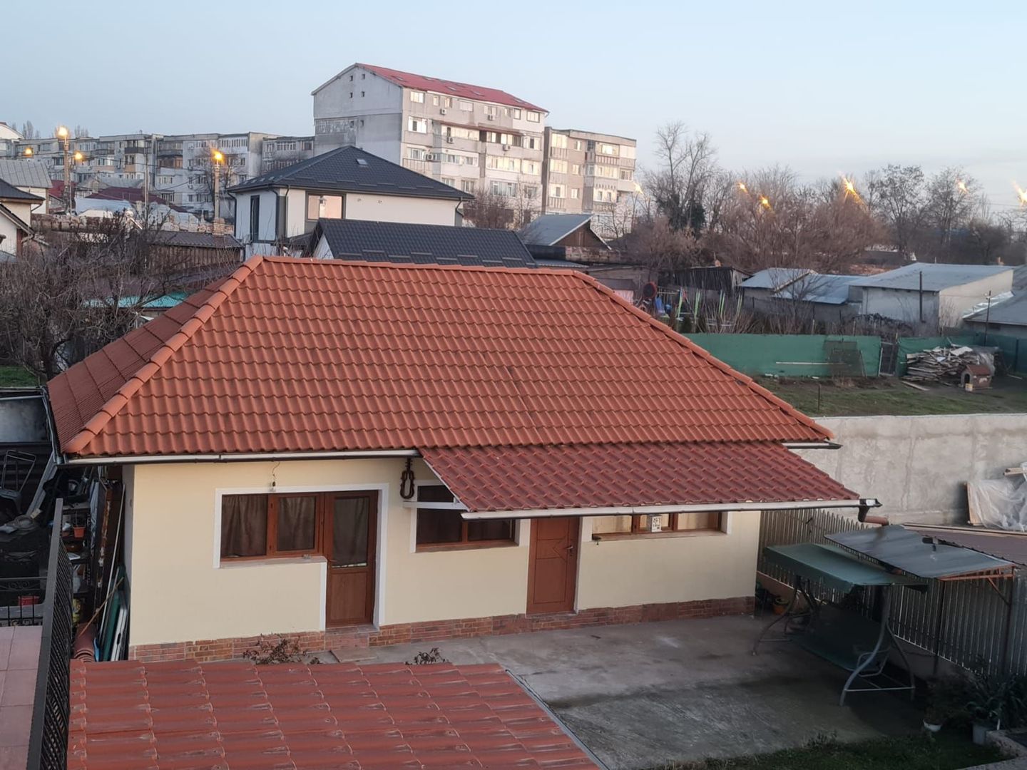 Casa de inchiriat, 2 camere  - zona Masnita - Poză 1