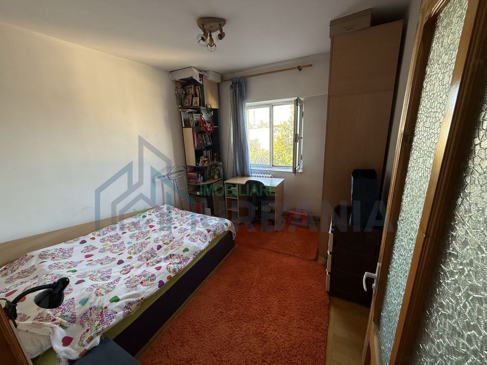Apartament 3 camere, 73 mp, Bulevardul Socola, vis-a-vis de Granit - Poză 5