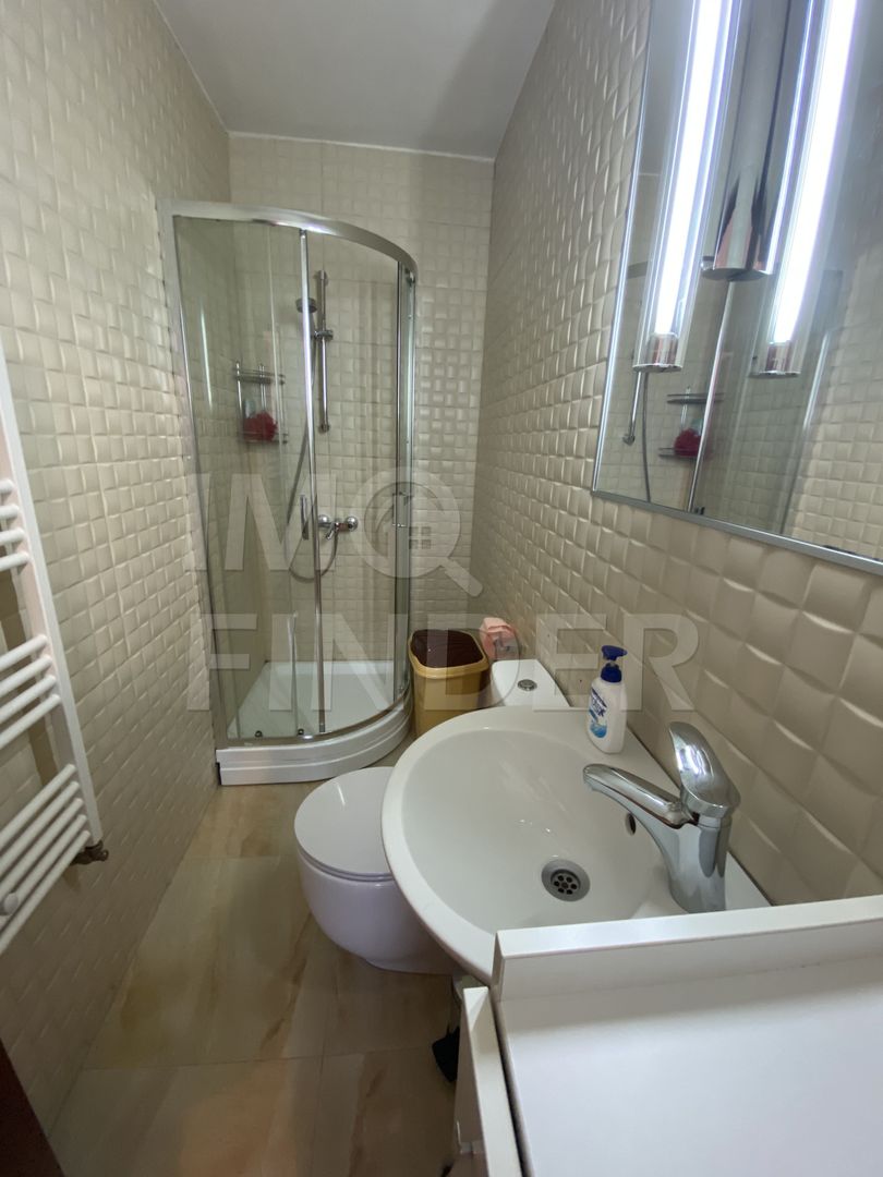 Vila individuala/Pensiune, teren 1022 mp, piscina, pompa de caldura - Poză 23