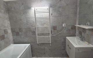 Apartament de 2 camere, 56mp, etaj intermediar, zona Restaurant Regal - Poză 4