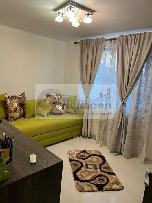 Apartament 2 camere – Zona Piața Chirilă- 450 Euro - Poză 1