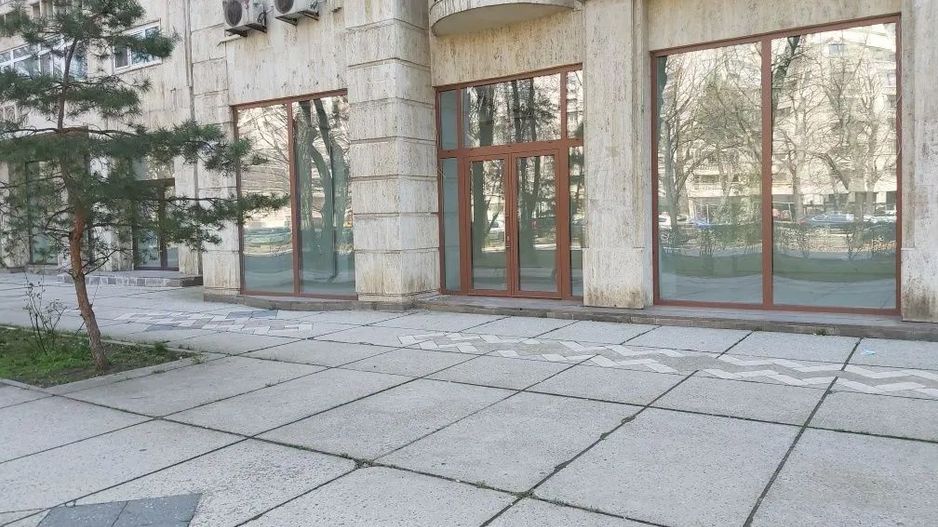 Spatiu comercial de inchiriat Unirii - Poză 1