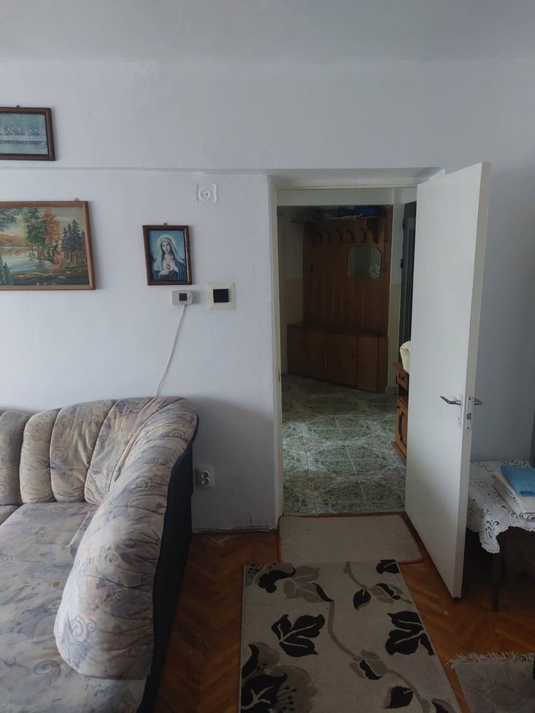 BRASADAS vinde ap 2 cam etaj 4/4 Micro 16. - Poză 2