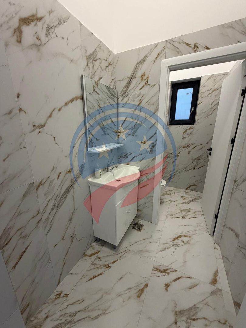 Spațiu Nou 85 mp + Terasă 60 mp | Ideal Cabinete, Birouri sau After School - Poză 3