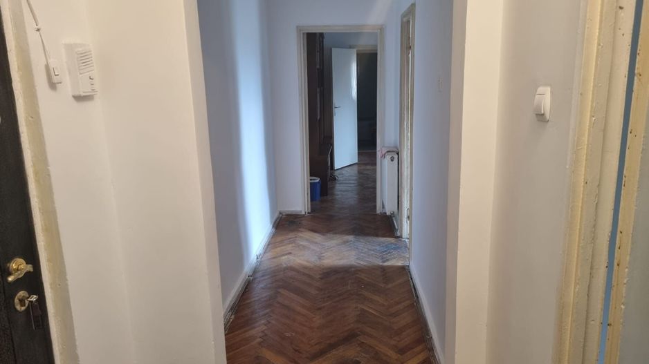 Apartament cu 3 camere in Lugoj - Poză 4