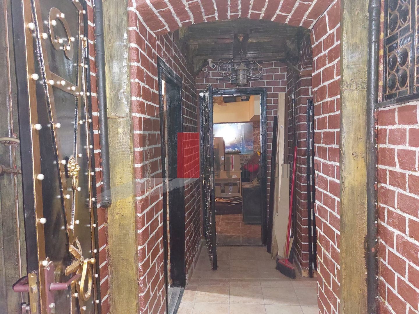 Spatiul "PODRUM" , demisol/subsol  in vila, intrare separata, 90 mp - Poză 5