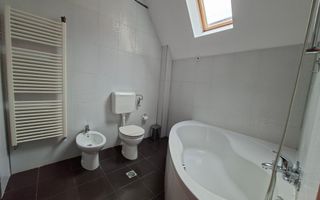 Vilă luminoasă I Gradina mare si loc de joacă privat I Iancu Nicolae - Poză 23