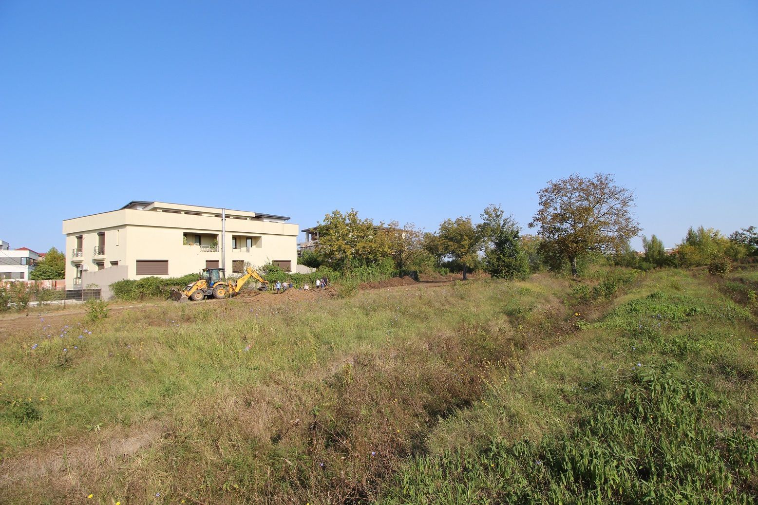 Teren 5963 mp deschidere lac Grivita 42 m cu deschidere la strazi 77 m - Poză 7