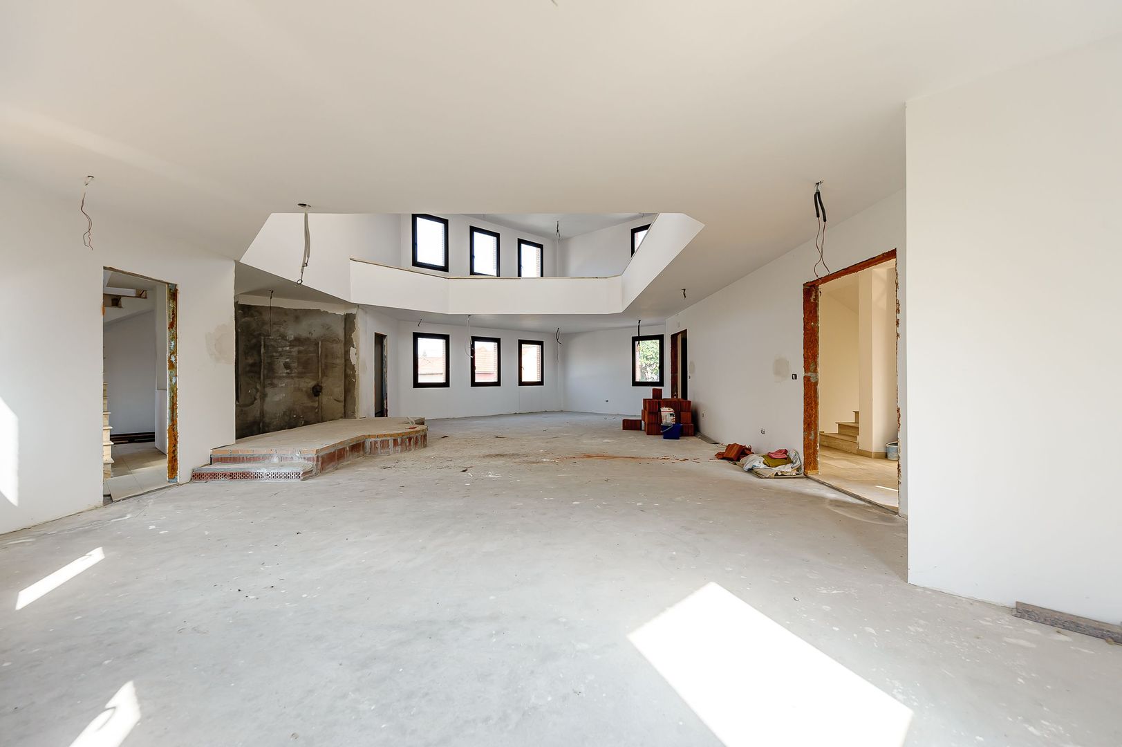 Clădire comercială în zona Grădiște. - Poză 8