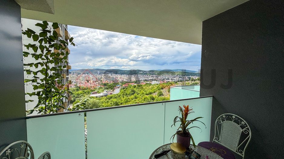 Apartament La Cheie in Seasons - Parcare Subterana - Poză 1