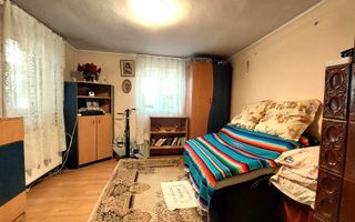 Vanzare casa 6 camere, 3 bai, 3 bucatarii, 2 centrale,  curte individu - Poză 19