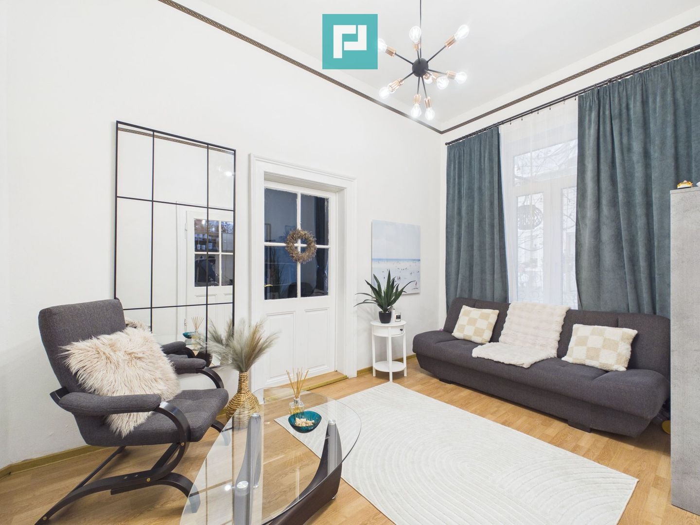 Apartament cu 2 camere | Ultracentral – Arad - Poză 1