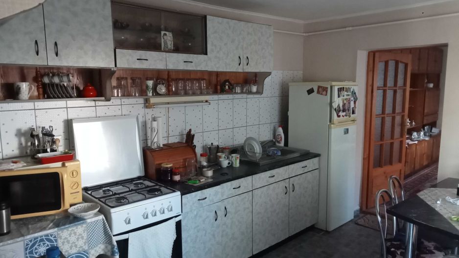 BRASADAS vinde casa cu mansardâ pe Strada Rodnei - Poză 2