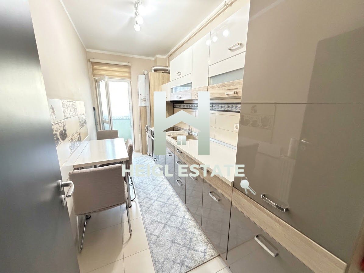 Apartament cu 3 camere in Giroc - Poză 2