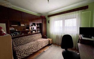 Apartament 2 camere si dependinte 80MP, decomandat, aproape de centru - Poză 2