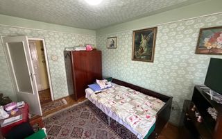 Etaj intermediar. Pozitie excelenta. Lift - Poză 6