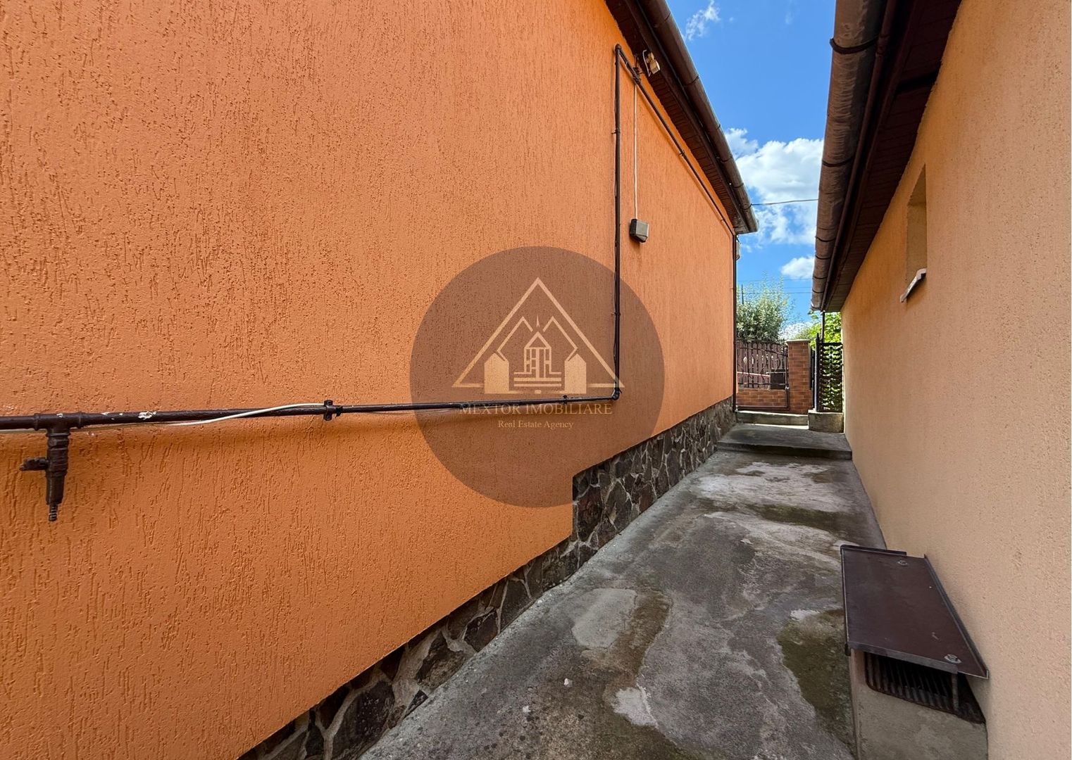 Casa de 3 camere, Medias. - Poză 8