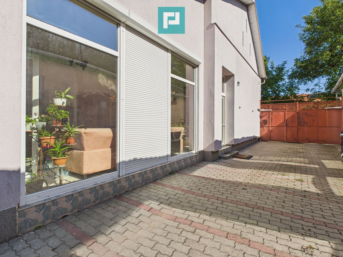 Casă cu piscină și teren generos, Sântana - Poză 27