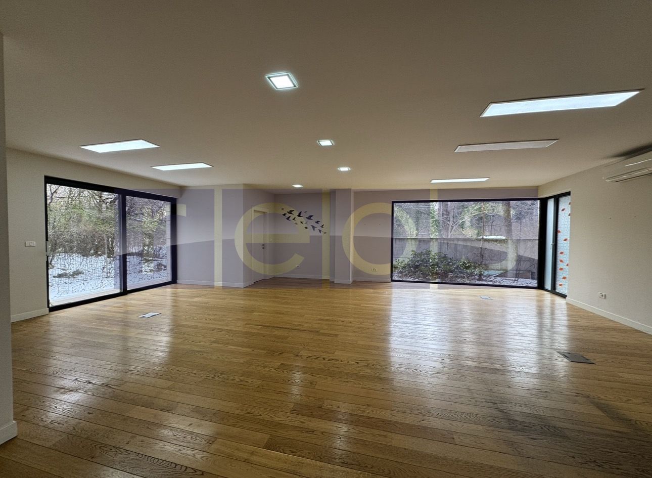 PRIMAVERII | APARTAMENT OFFICE SAU COMERCIAL |  207 MP UTILI | TERASA | - Poză 2