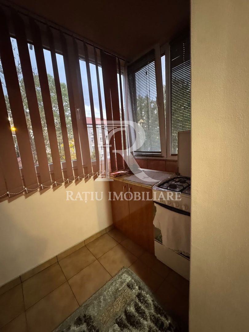 De inchiriat | Apartament cu 3 camere | Oradea - Poză 3