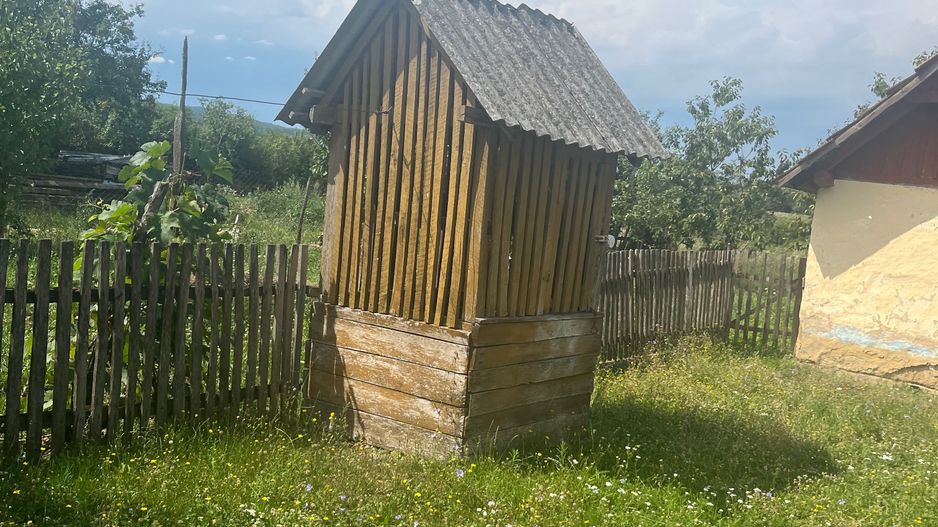 Casă de vânzare localitatea Măriuș - Poză 4