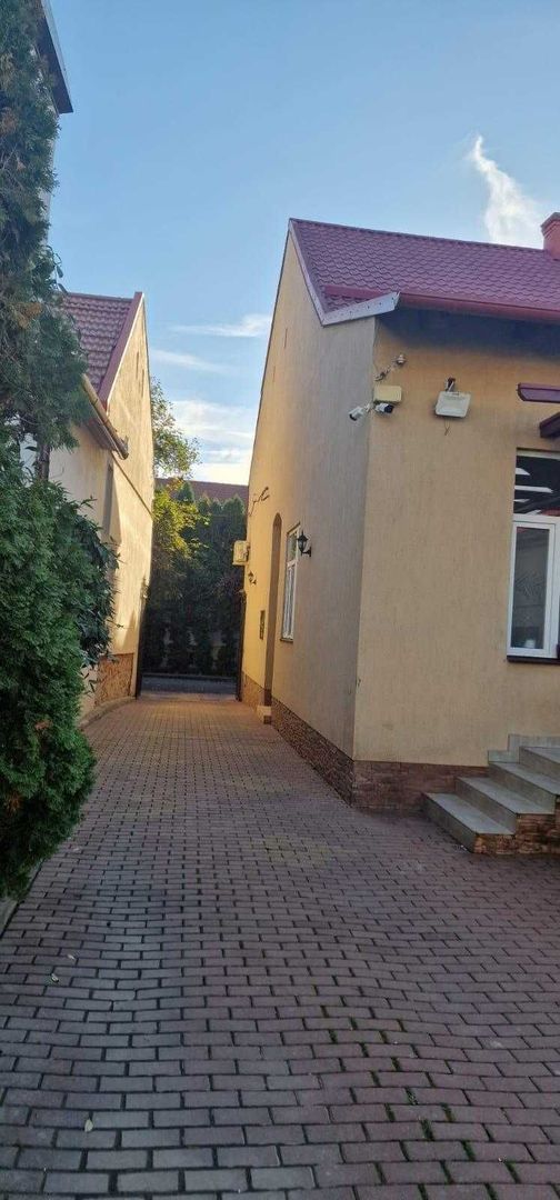 Casa, 308,8mp, situata ultracentral in Satu Mare - Poză 6