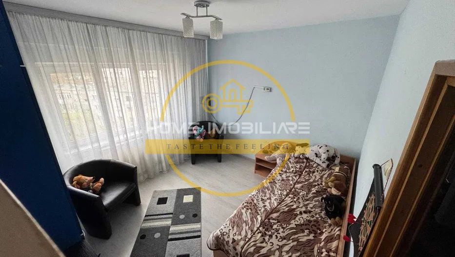 Apartament cu 3 camere / 72 mp/ zona Alexandru cel Bun - Poză 3