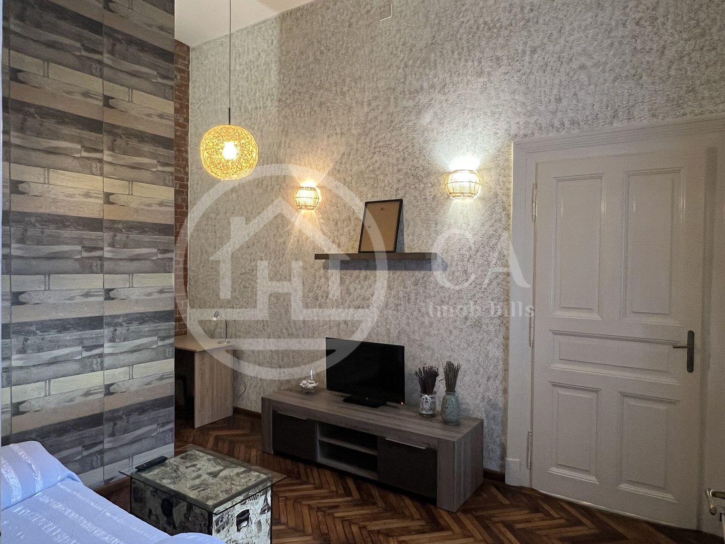 Apartament cu 2 camere de inchiriat ultracentral Oradea - Poză 3
