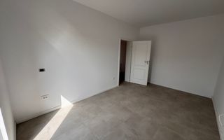 Utvin-4 camere-Predare la Cheie - Poză 11