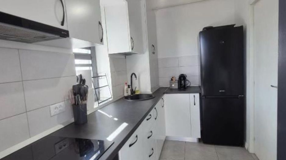 GARSONIERA RAHOVA, BLOC NOU, CENTRALA PROPRIE, LOC PARCARE, MODERN - Poză 2