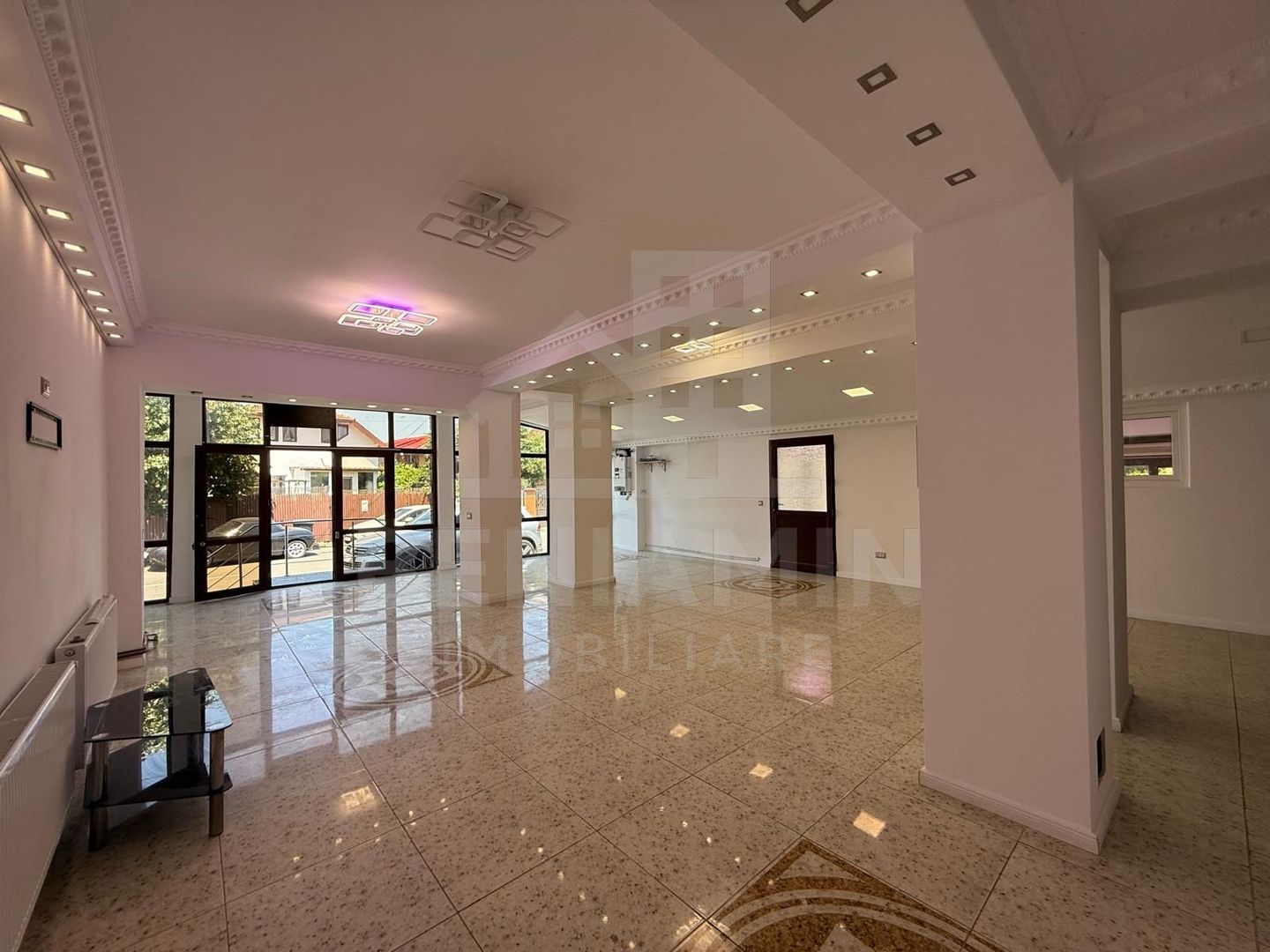 Spatiu comercial parter situat in Brestei zona de case zona buna - Poză 2