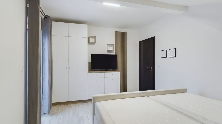 Apartament cu 1 dormitor în zona Cetății, bloc nou - Poză 4