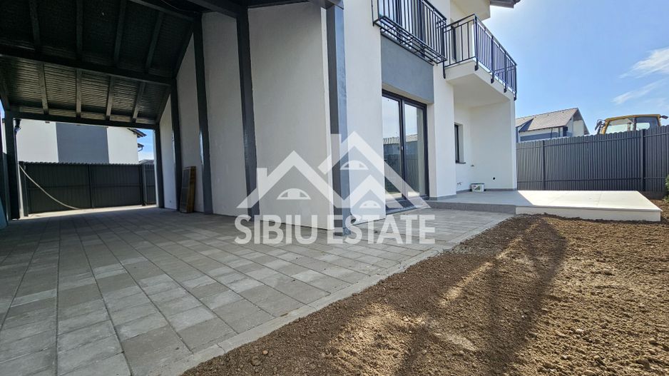 Casa noua la cheie 4 camere, 2bai, terasa, carport - Poză 9