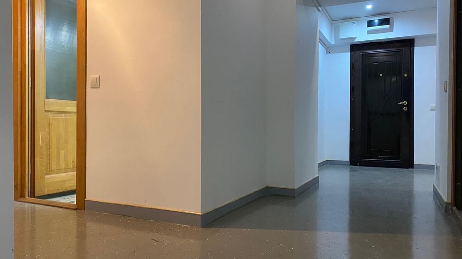 Apartament 4 camere-Ideal Birouri / Sediu Firmă – Etaj 1 – Comision 0% - Poză 12