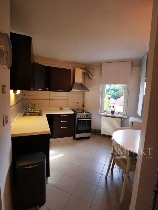 Apartament cu 2 camere spre inchiriere in zona UMF! - Poză 6