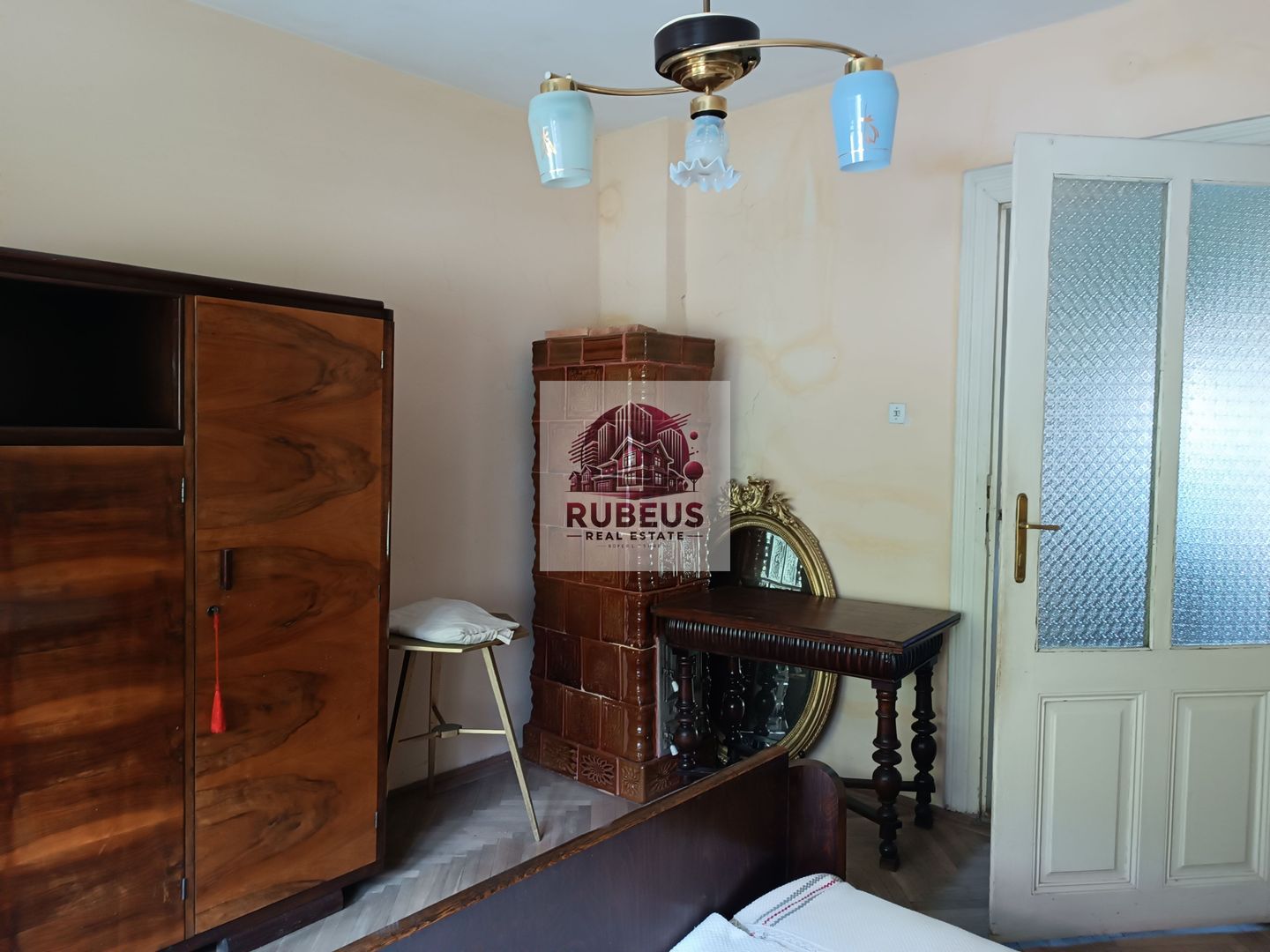 Casă solidă în Orșova, S+P+E, 220 mp, teren 284 mp - Poză 28