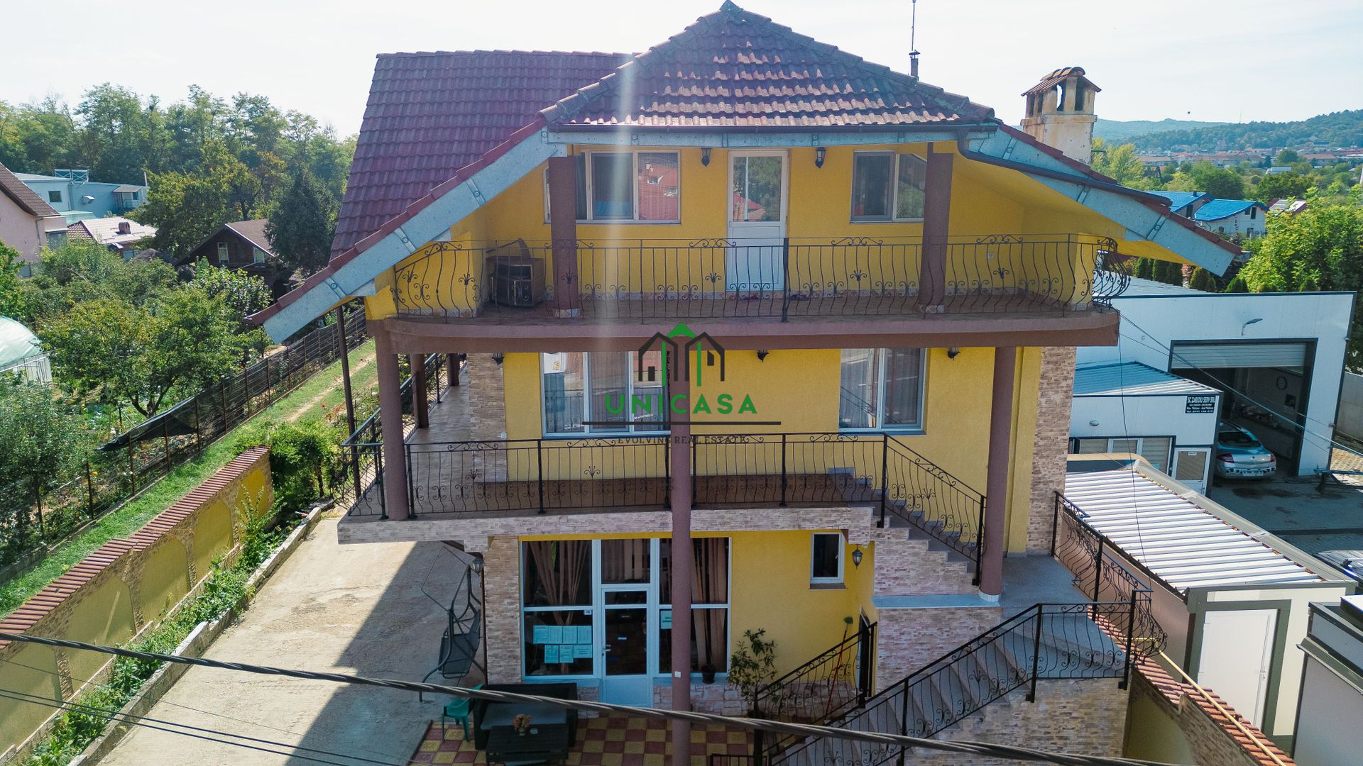 Casa si spatiu comercial - Calea Bucuresti/Goranu - Poză 1
