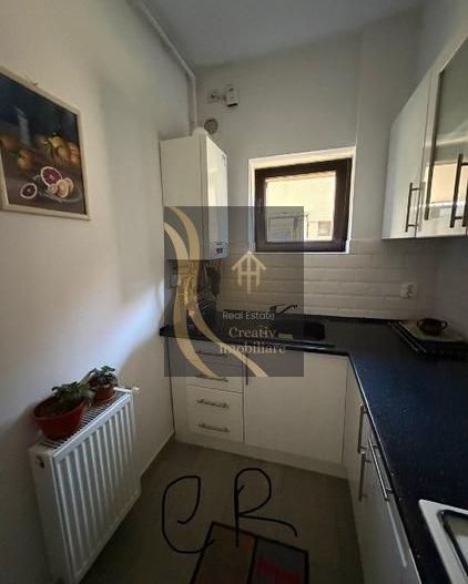 Vanzare apartament 2 camere - Poză 4