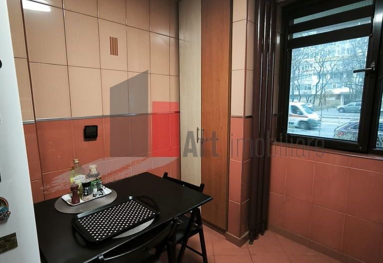 Vanzare apartament 3 camere Crangasi-Calea Giulesti - Poză 17