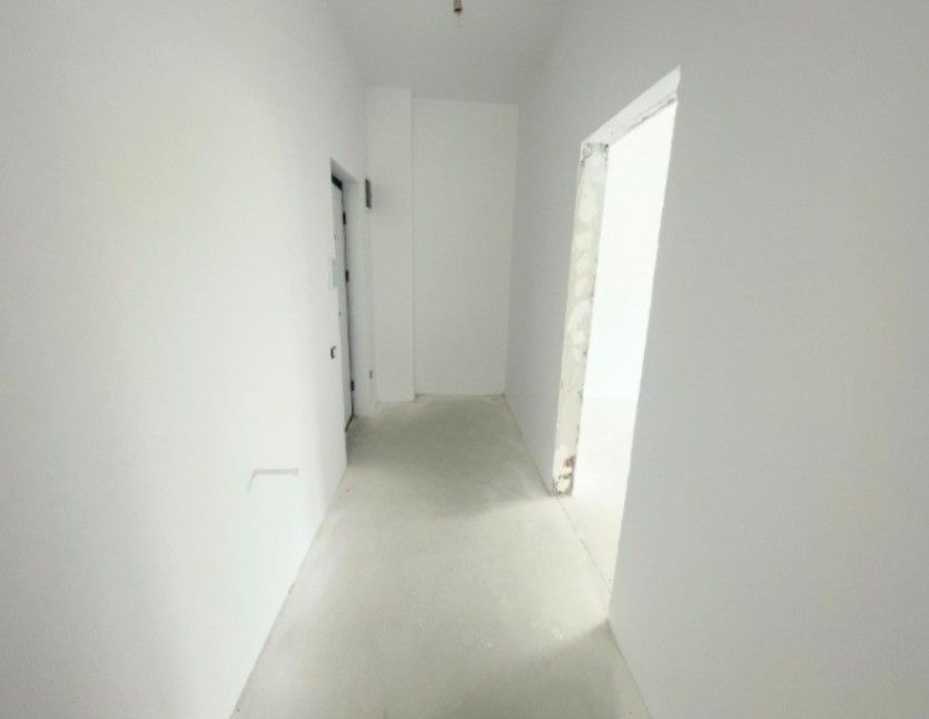 Apartament 2 camere + curte 110 mp Otopeni centru, acces pietonal DN/metrou - Poză 4