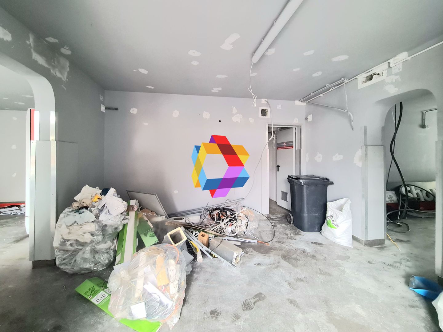 Spatiu comercial de închiriat, Brasov - 102 mp # plus-imo.ro - Poză 3