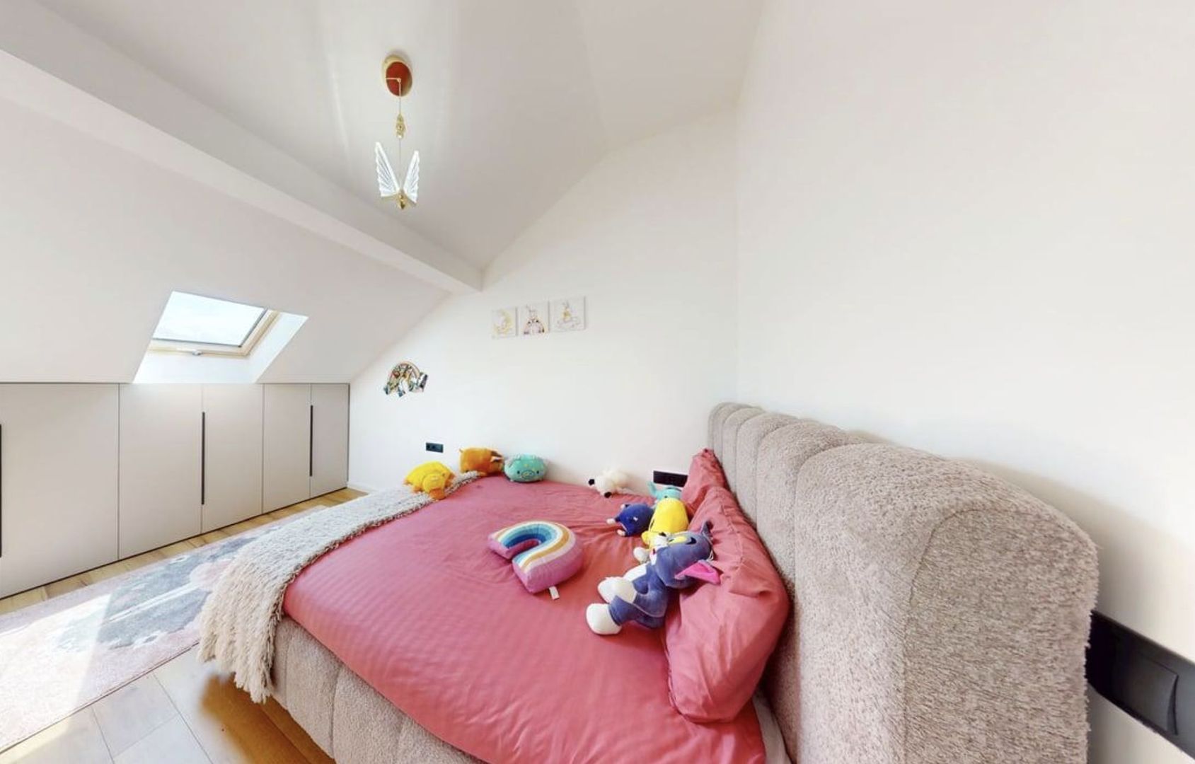 Penthouse de vanzare in Sibiu, pe 2 niveluri, mobilat si utilat modern - Poză 7