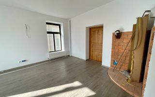 De vânzare – Clădire impresionantă, 11 camere, 9 dormitoare, Păcurari - Poză 15