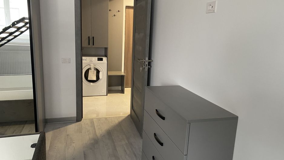 3cam/mob-util complet,totul nou+parcare/15min metrou D. Leonida - Poză 1