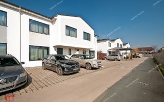 Vanzare vila modernă în Galati, cartierul Arcașilor, mobilata si utila - Poză 2