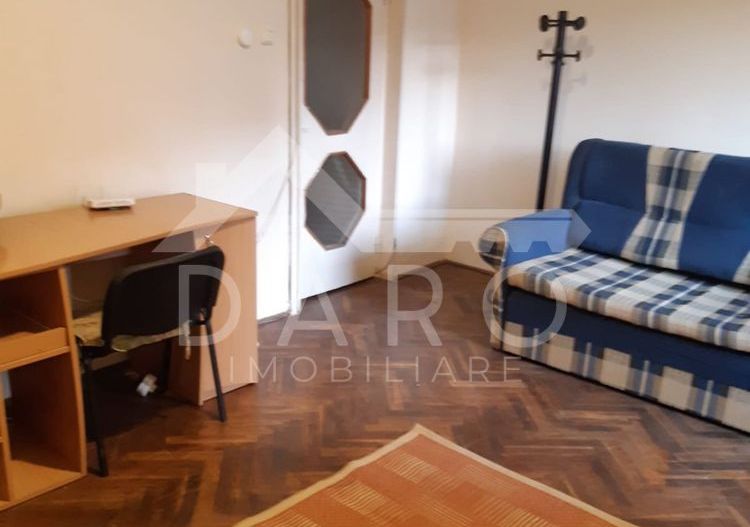 Inchiriez apartament doua camere - Poză 2